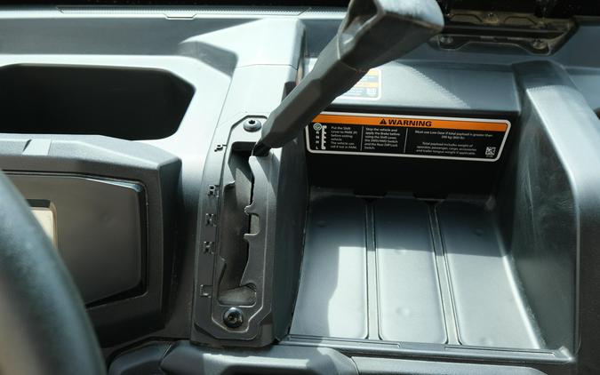 2026 CAN-AM DEFENDER MAX DPS HD7