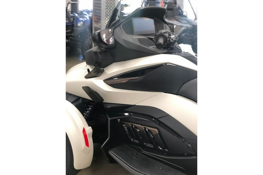 2024 Can-Am Spyder RT Sea-To-Sky