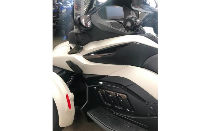 2024 Can-Am Spyder RT Sea-To-Sky