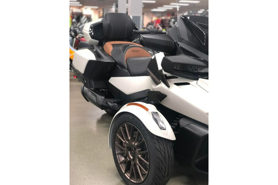 2024 Can-Am Spyder RT Sea-To-Sky