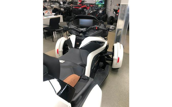 2024 Can-Am Spyder RT Sea-To-Sky