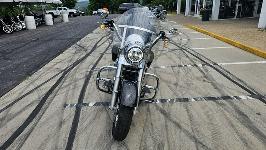 2004 Harley-Davidson FLHRC - Road King Classic