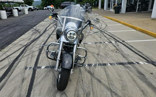 2004 Harley-Davidson FLHRC - Road King Classic