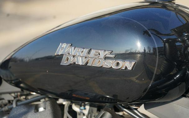 2022 Harley-Davidson Softail FXBBS - Street Bob 114