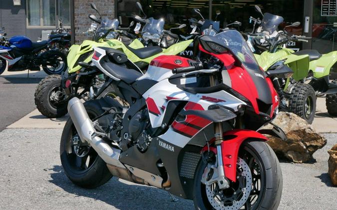 2026 Yamaha YZFR1T1W