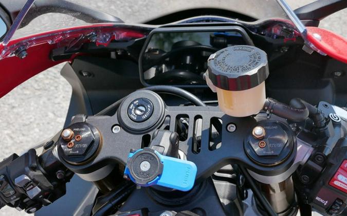 2026 Yamaha YZFR1T1W