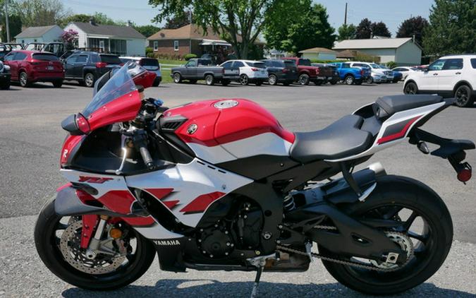 2026 Yamaha YZFR1T1W