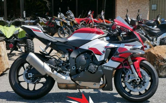 2026 Yamaha YZFR1T1W