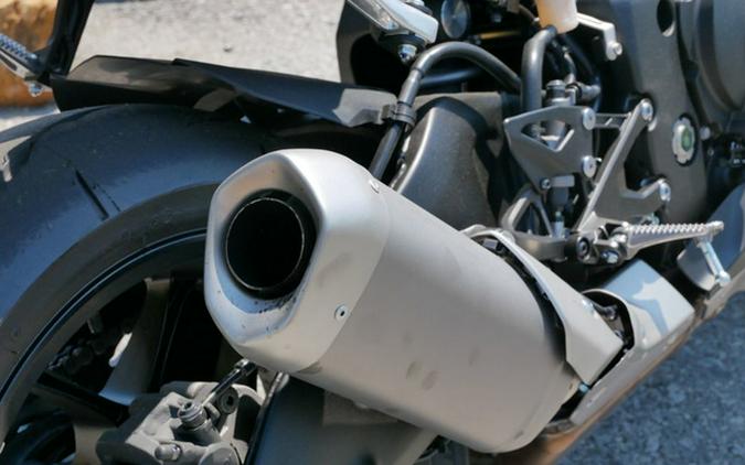 2026 Yamaha YZFR1T1W