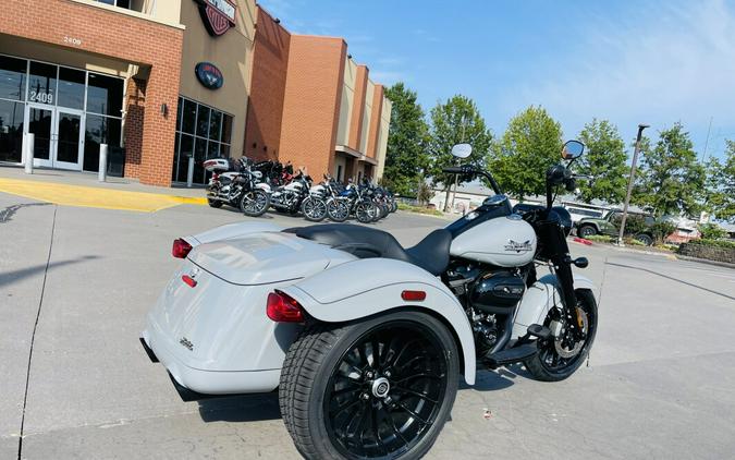 2024 Harley-Davidson Freewheeler FLRT