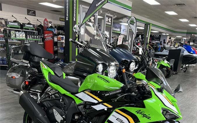 2025 Kawasaki Ninja ZXT-6R ABS KRT Edition