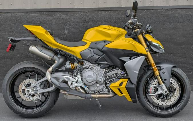 New 2026 DUCATI STREETFIGHTER V2 S