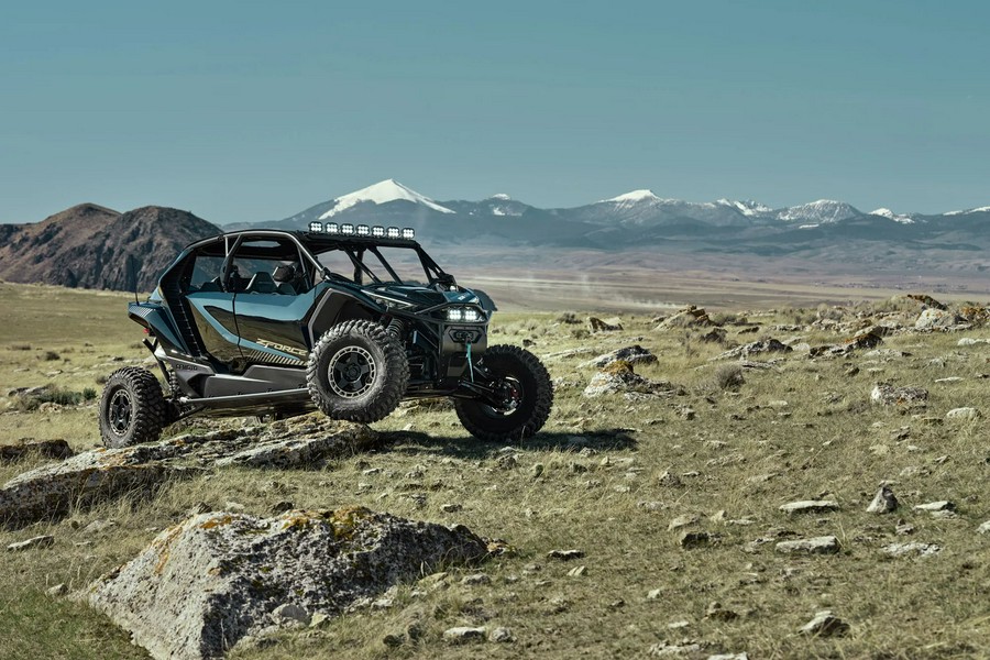 2027 CFMOTO ZFORCE Z10-4
