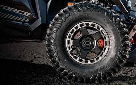 2027 CFMOTO ZFORCE Z10-4