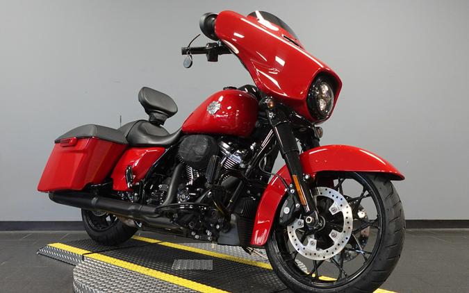 2022 Harley-Davidson Street Glide FLHXS