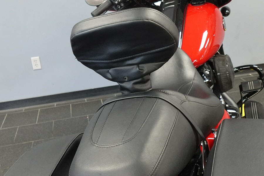 2022 Harley-Davidson Street Glide FLHXS