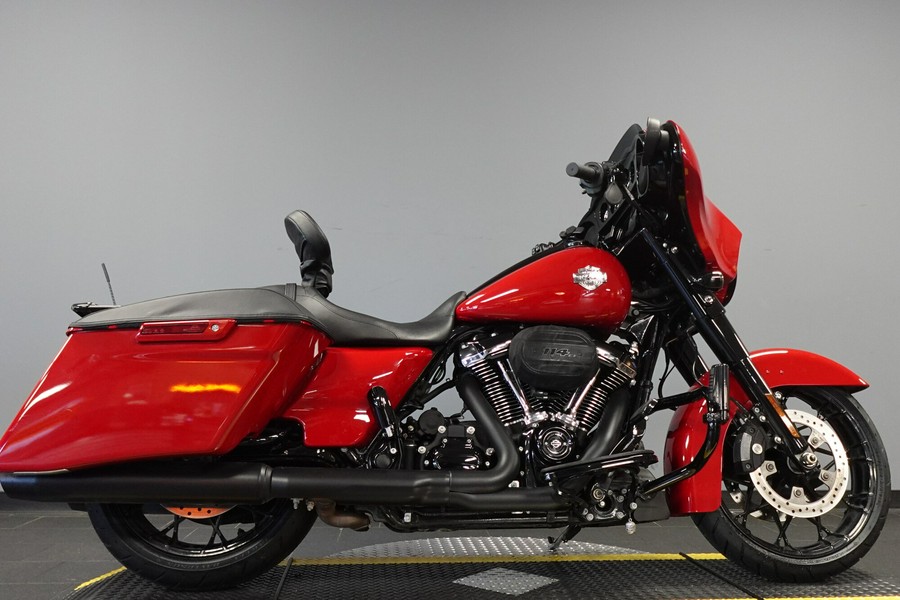 2022 Harley-Davidson Street Glide FLHXS