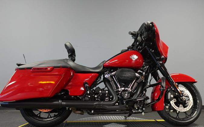 2022 Harley-Davidson Street Glide FLHXS