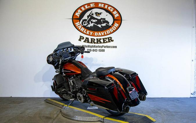 2017 Harley-Davidson® FLHXSE - CVO™ Street Glide®