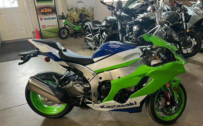 2024 Kawasaki Ninja ZX-10R 40th Anniversary Edition ABS