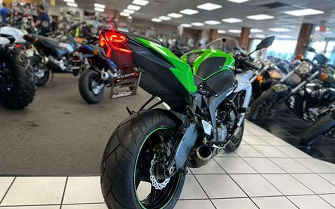 2015 Kawasaki Ninja® ZX™-6R ABS 30th Anniversary