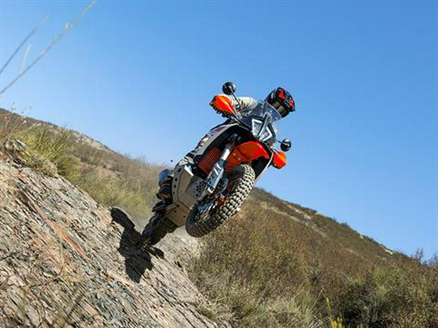 2025 KTM 890 Adventure R