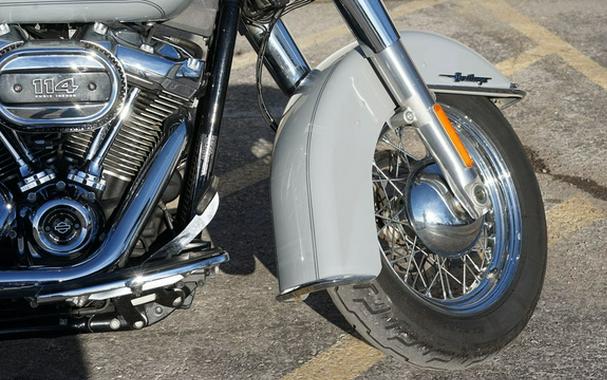 2024 Harley-Davidson Softail FLHCS - Heritage Classic