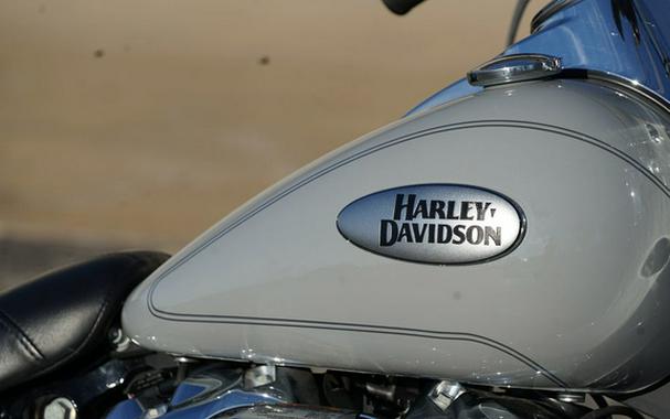2024 Harley-Davidson Softail FLHCS - Heritage Classic
