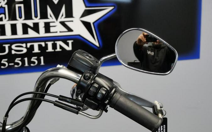 2017 Harley-Davidson® FXDB - Street Bob®