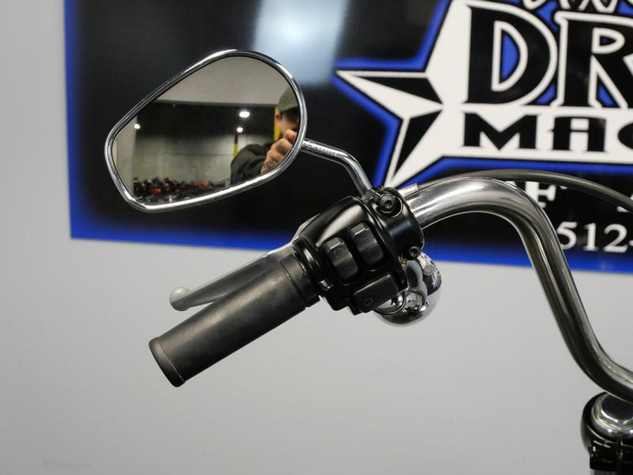 2017 Harley-Davidson® FXDB - Street Bob®