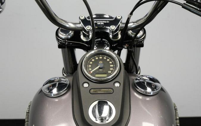 2017 Harley-Davidson® FXDB - Street Bob®