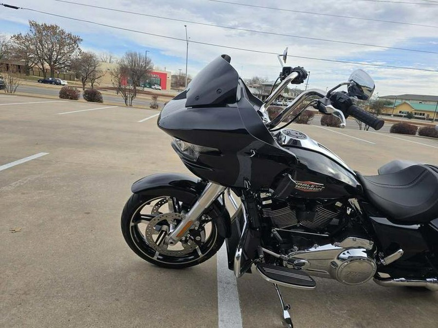 2025 Harley-Davidson® FLTRX - Road Glide®