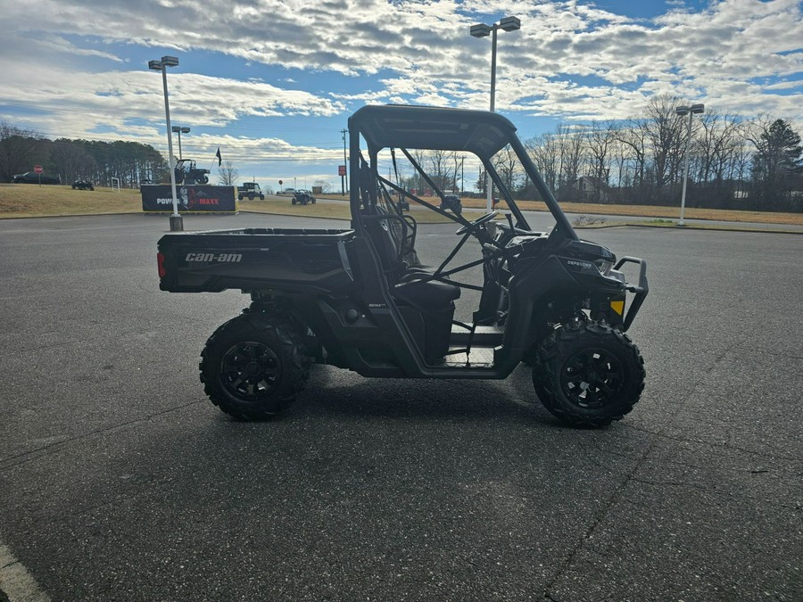 2026 Can-Am Defender XT HD9