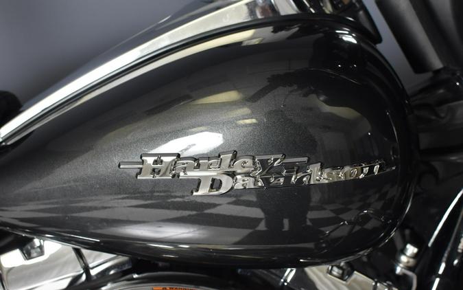 2009 Harley-Davidson Street Glide Black FLHX