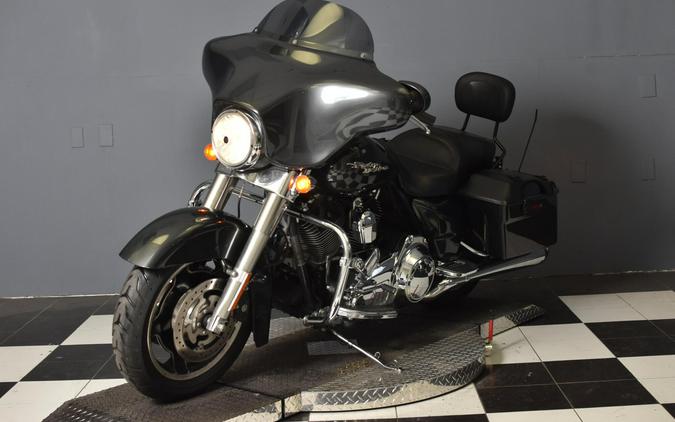 2009 Harley-Davidson Street Glide Black FLHX