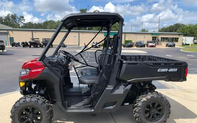 2024 Can-Am® Defender DPS HD10 Fiery Red