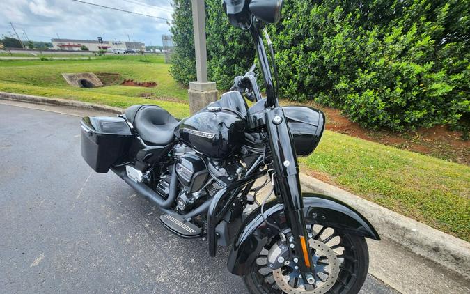 FLHRXS 2019 Road King Special