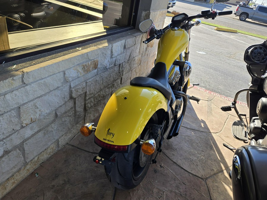2022 HONDA FURY BASE