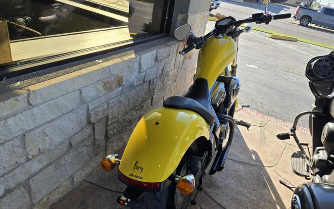 2022 HONDA FURY BASE