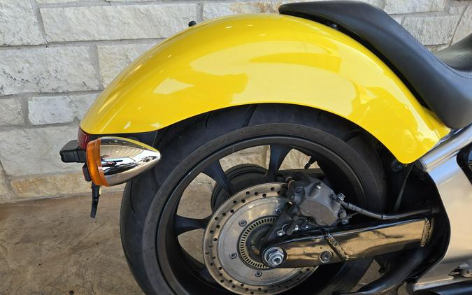 2022 HONDA FURY BASE