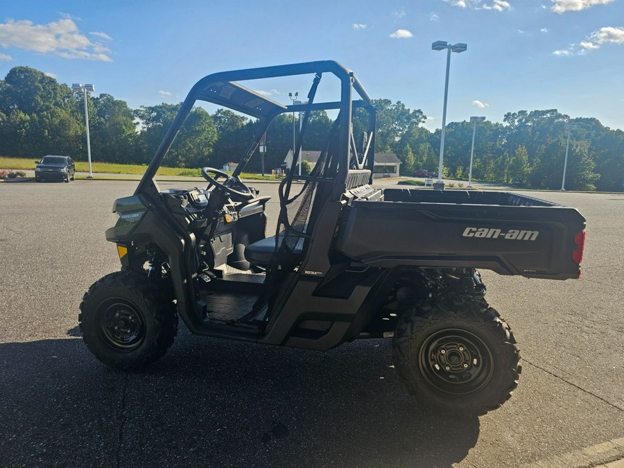 2026 Can-Am Defender HD7