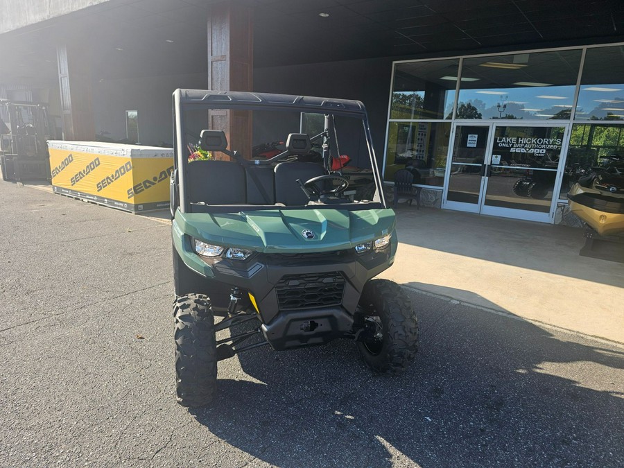 2026 Can-Am Defender HD7