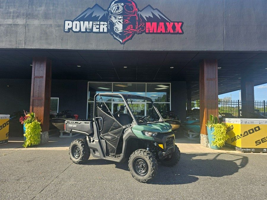 2026 Can-Am Defender HD7