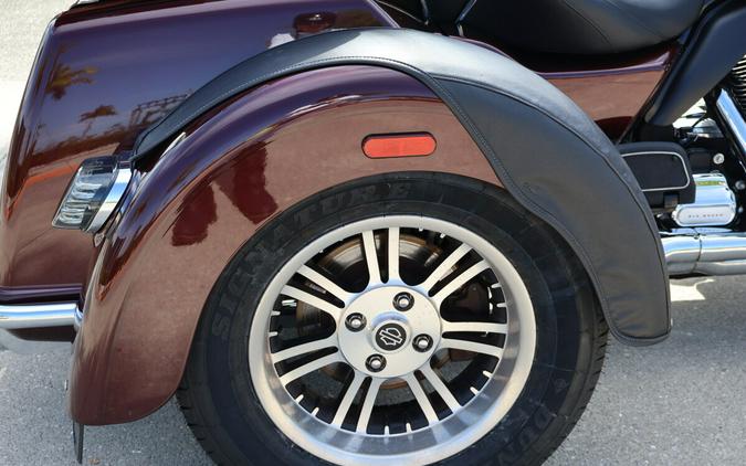 2019 Harley-Davidson Tri Glide Ultra FLHTCUTG