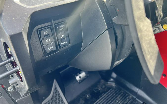 2026 Honda Talon 1000R FOX Live Valve