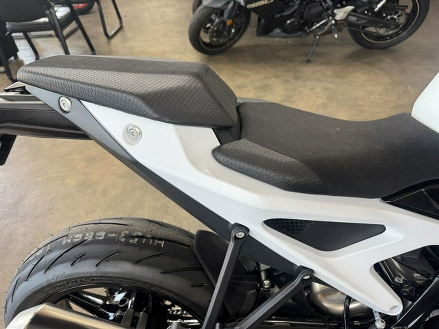 2027 KTM Duke 990