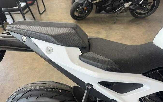 2027 KTM Duke 990