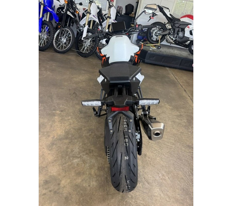 2027 KTM Duke 990