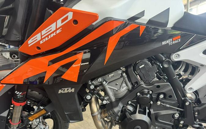 2027 KTM Duke 990