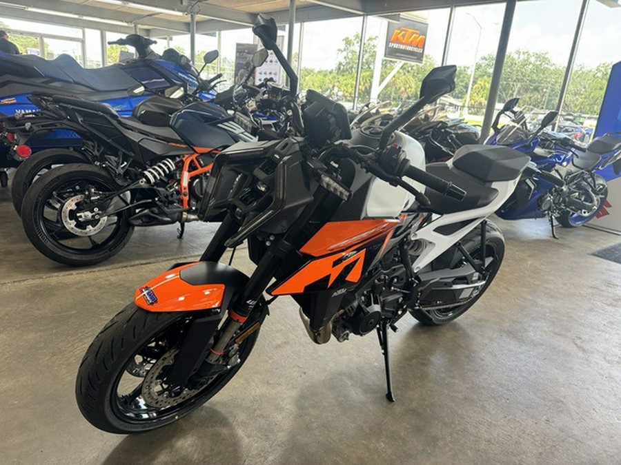 2027 KTM Duke 990